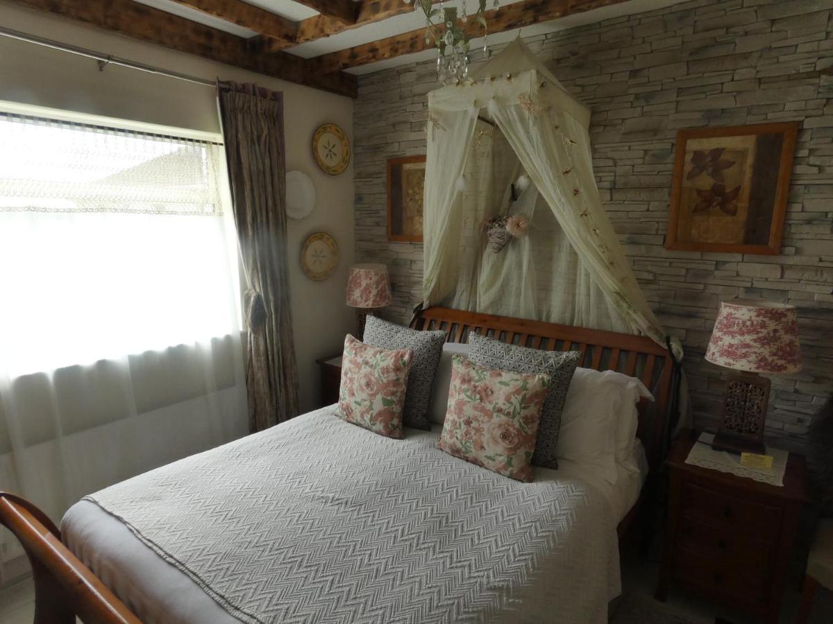 Bed and breakfast Castle Mews 3*